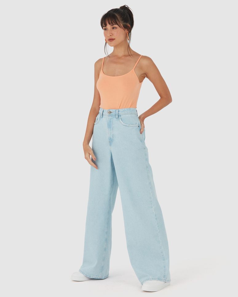 Regata Básica Feminina Decote Redondo Em Viscose Stretch
