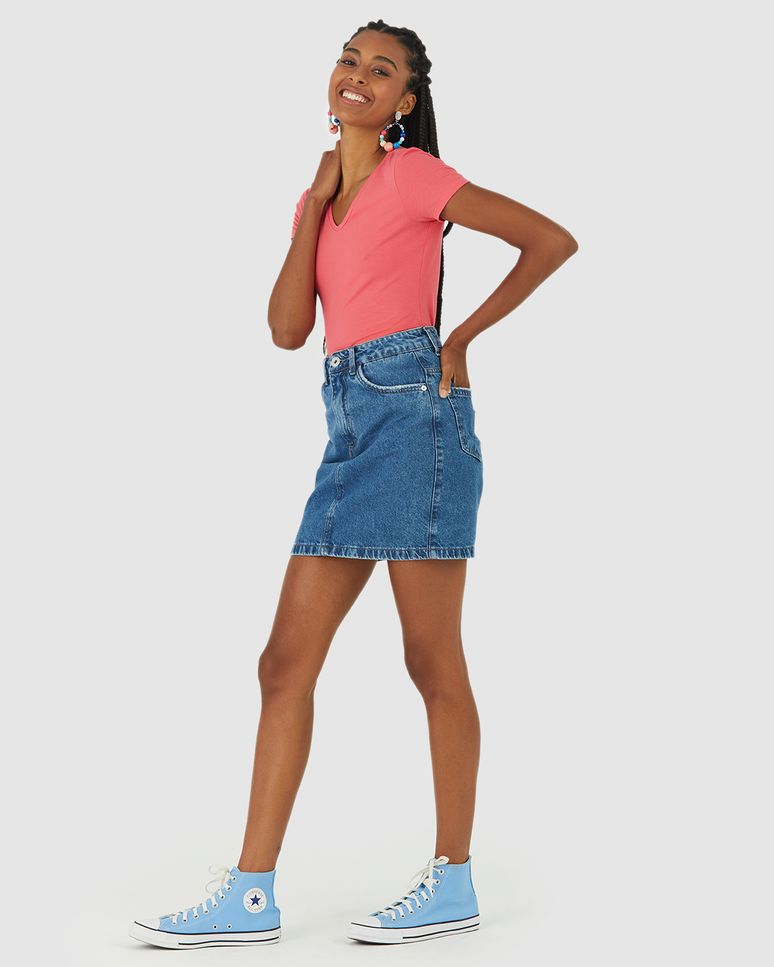 Blusa Básica Feminina Decote V Em Viscose Stretch