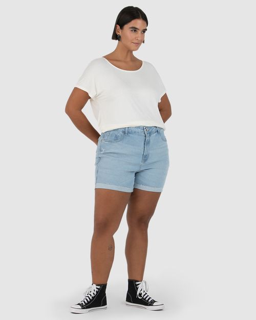 Bermuda Feminina Plus Size Boyfriend Em Jeans Com Elastano