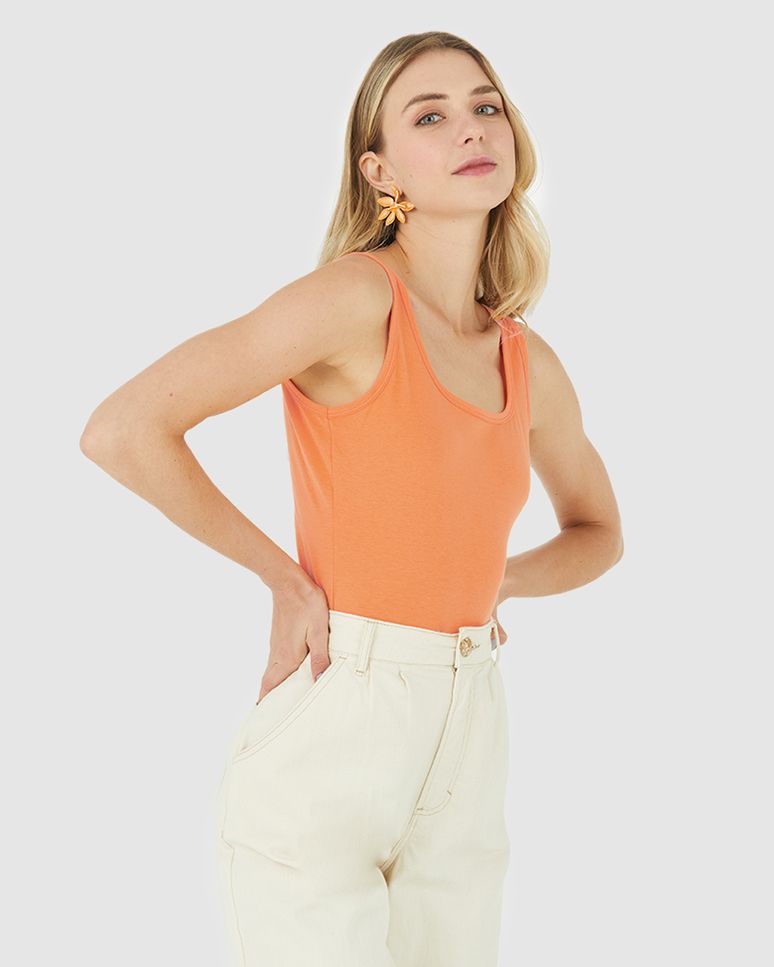 Regata Básica Feminina Decote U Em Algodão