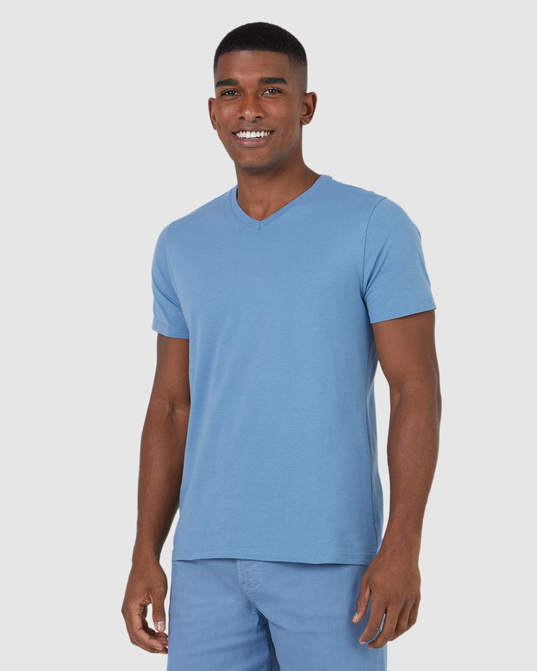 Camiseta Básica Masculina Gola V Em Algodão