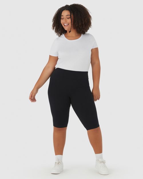 Bermuda Básica Feminina Plus Size Ciclista Em Supplex®