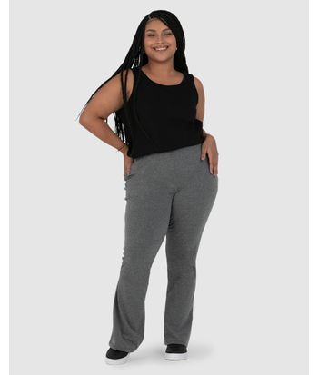 Calça Básica Feminina Plus Size Flare Em Algodão
