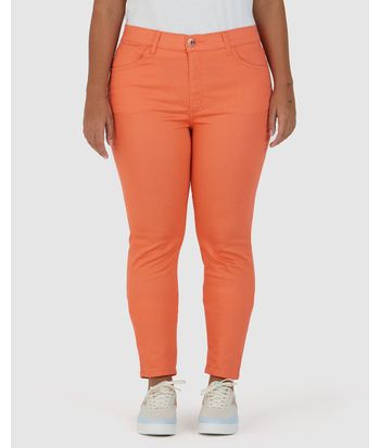 Calça Feminina Plus Size Skinny Em Flex Jeans