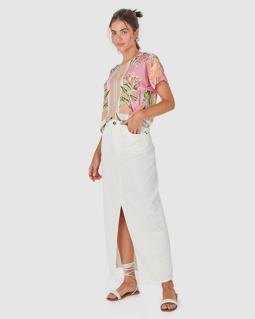 Blusa Feminina Estampa Flores Decote Canoa Em Viscose