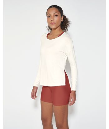 Shorts Feminino Bolso Costas Em Malha Com Proteção UV50+ - ENFIM