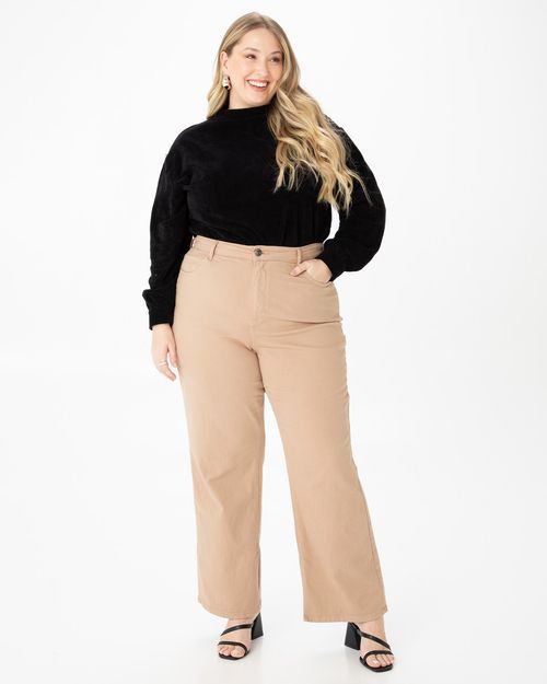 Calça Feminina Plus Size Straight Cropped Em Sarja Com Elastano Eco