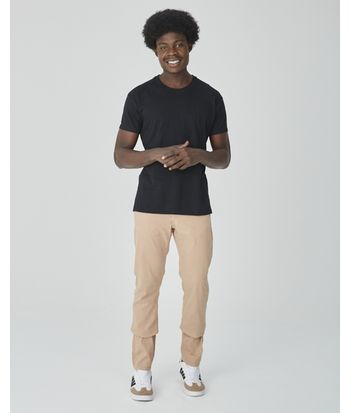 Calça Masculina Slim Cintura Média Em Sarja Com Elastano