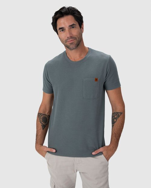 Camiseta Masculina Bolso Peitoral Em Malha Texturizada