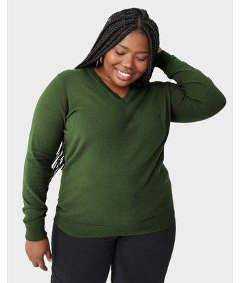 Suéter Básico Feminino Plus Size Gola V Em Tricô
