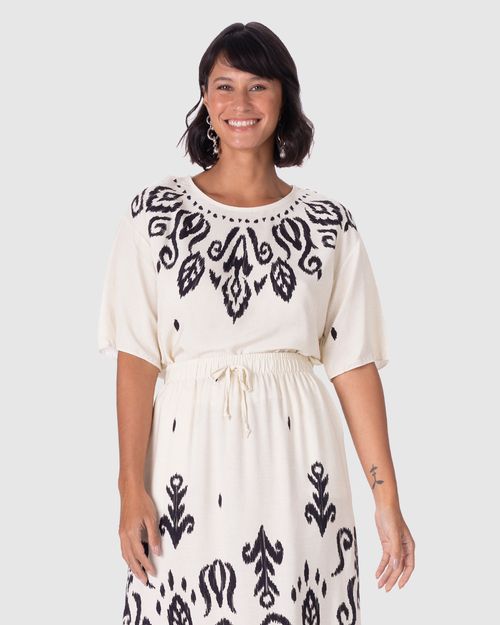 Blusa Feminina Manga Curta Estampada Em Viscose