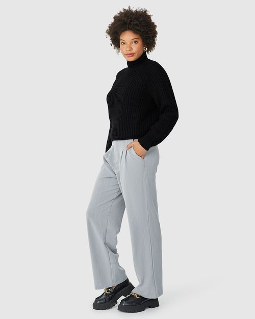 Suéter Cropped Feminino Gola Alta Em Tricô