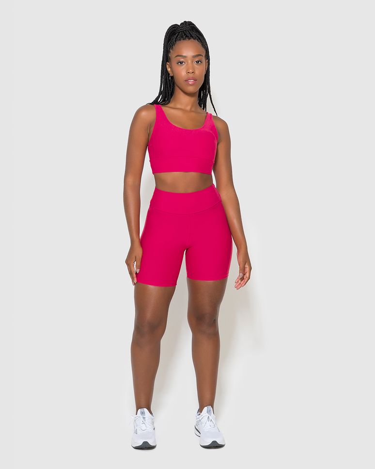 Shorts Justo Feminino Bolso Costas Em Malha Dry - ENFIM