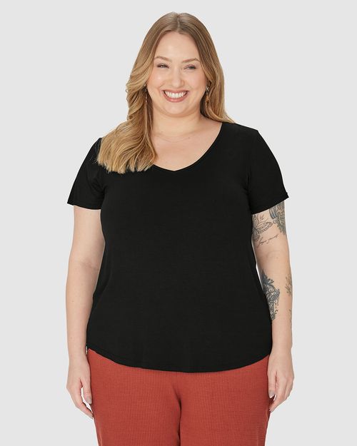 Blusa Básica Feminina Plus Size Barra Mullet Em Viscose Stretch