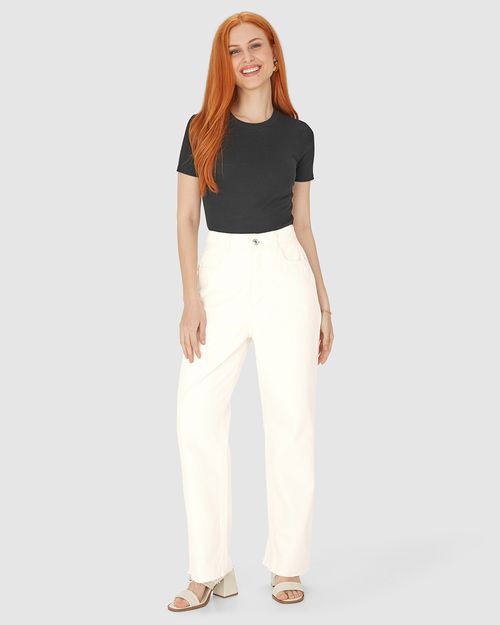 Calça Straight Cropped Feminina Barra Corte A Fio Em Sarja Com Elastano