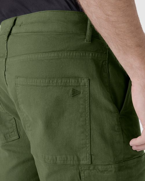 Bermuda Cargo Masculina Em Sarja Com Elastano