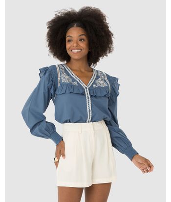 Camisa Feminina Manga Longa Com Babados Em Tricoline