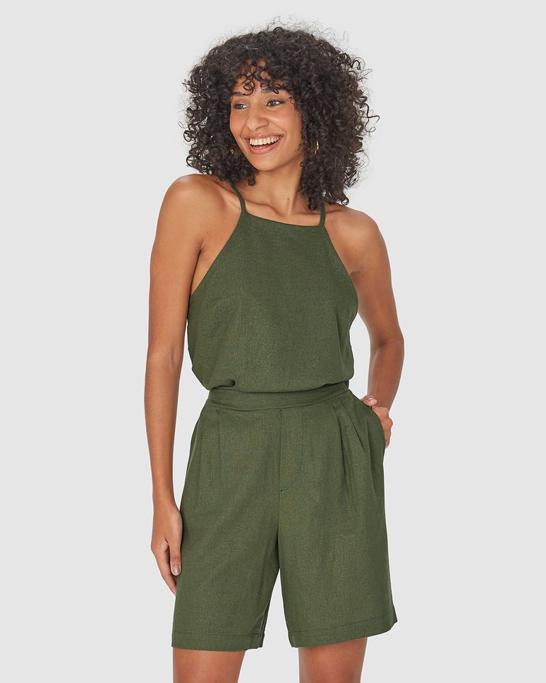 Bermuda Alfaiataria Feminina Bolso Lateral Em Viscolinho