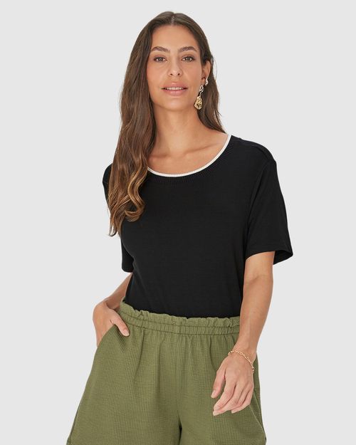 Blusa Básica Feminina Decote Retilínea Em Moletinho De Viscose