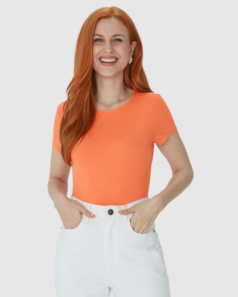 Blusa Básica Feminina Decote Redondo Em Viscose Stretch