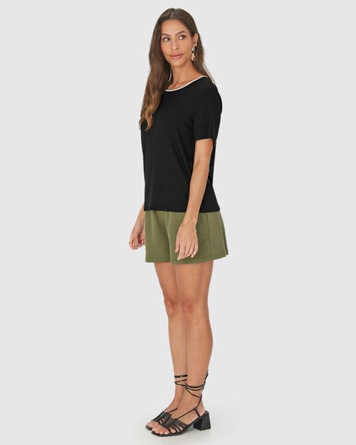 Blusa Básica Feminina Decote Retilínea Em Moletinho De Viscose
