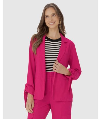 Blazer Feminino Com Manga Ajustável Em Viscolinho