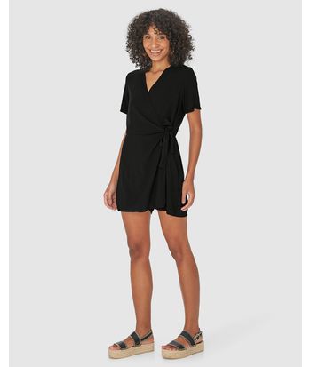 Macaquinho Feminino Transpassado Com Faixa Lateral Em Viscose