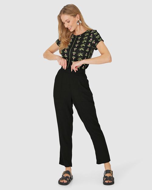 Calça Reta Feminina Bolso Frontal Em Viscose Sarjada