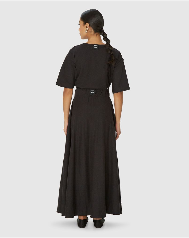Saia Midi Feminina Evasê Bolso Lateral - Abrace O Futuro PRETO