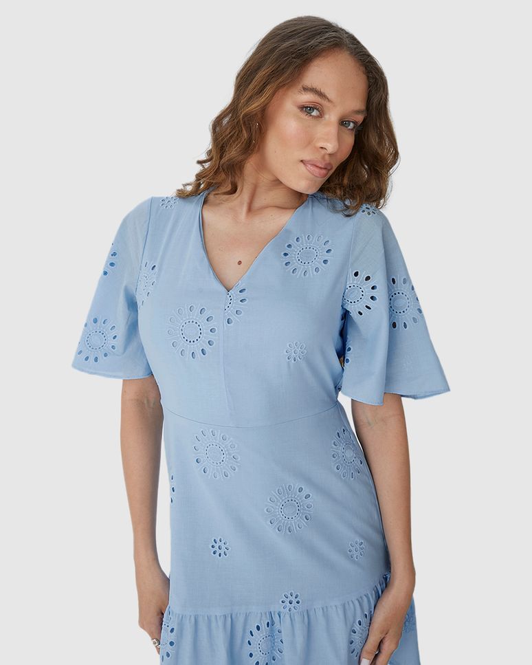 Vestido Feminino Manga Ampla Em Laise Algodão