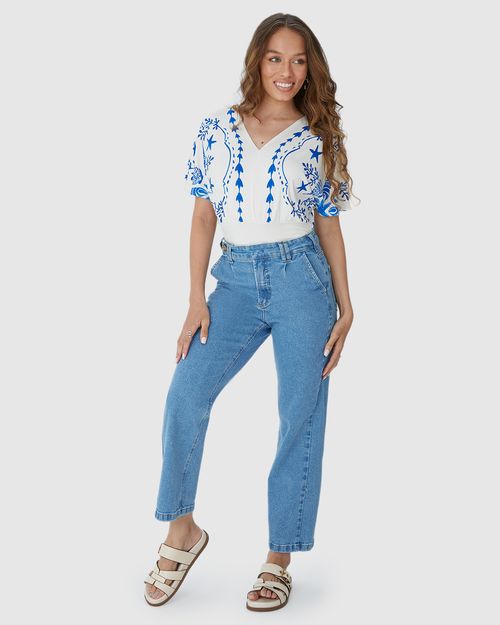 Blusa Ampla Feminina Estampada Decote V Em Malha Canelada
