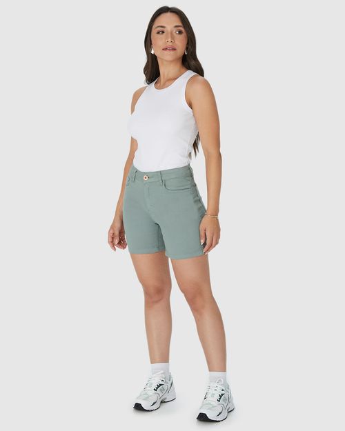 Bermuda Feminina Comfort Em Sarja Com Elastano