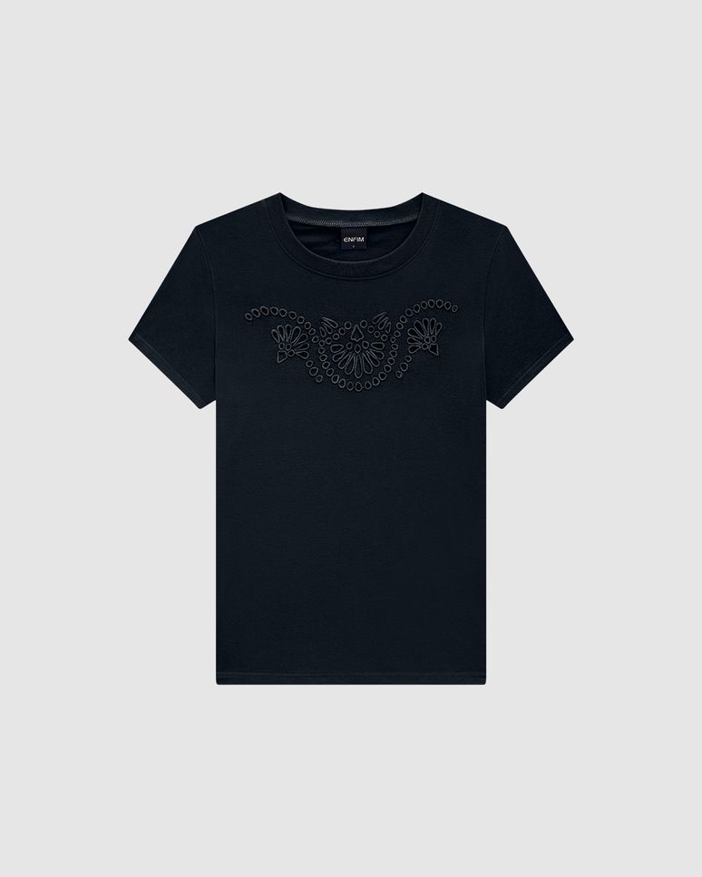 T-Shirt Feminina Bordado Frontal Vazado Em Algodão - ENFIM