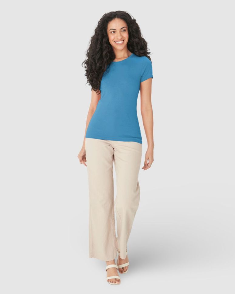 Blusa Básica Feminina Decote Redondo Em Algodão