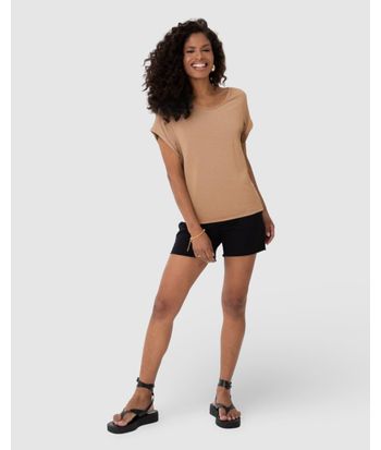 Blusa Feminina Decote Canoa Em Malha Viscolinho Stretch