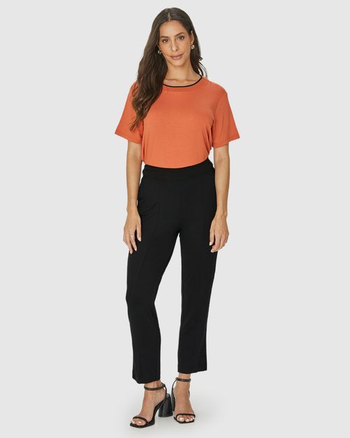 Calça Cigarrete Feminina Bolso Lateral Em Moletinho De Viscose