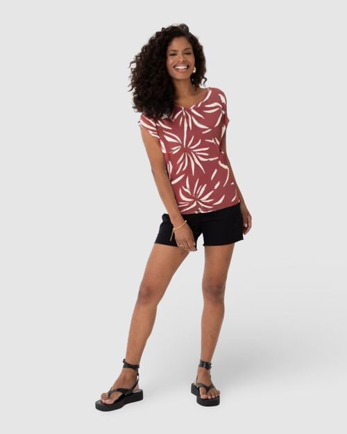 Blusa Feminina Decote Canoa Em Malha Viscolinho Stretch