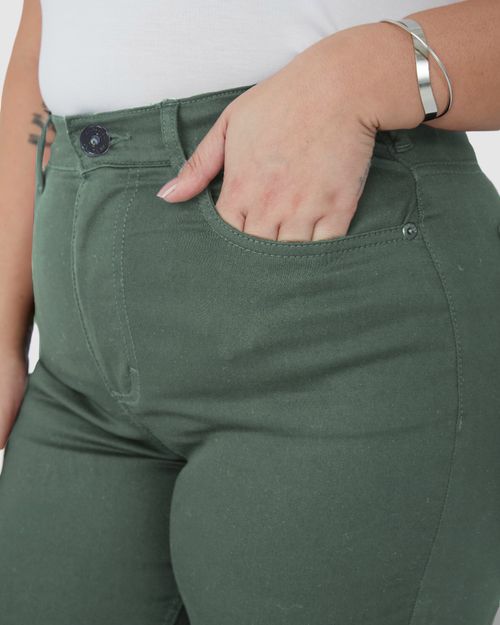 Calça Feminina Plus Size Skinny Em Flex Jeans