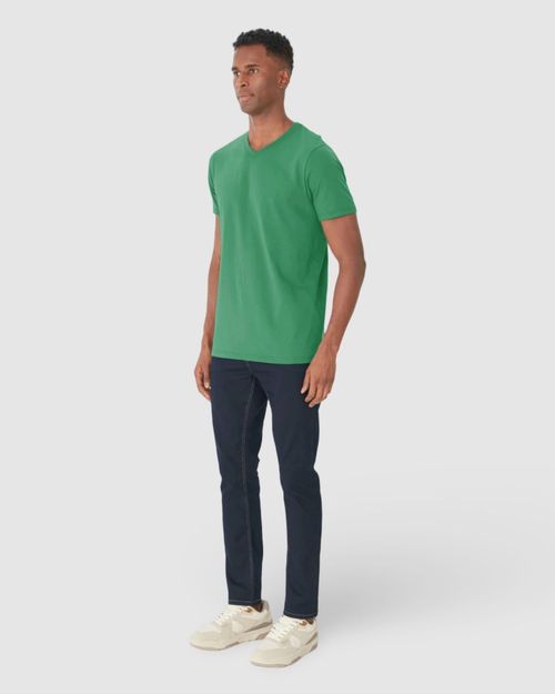 Camiseta Básica Masculina Gola V Em Algodão