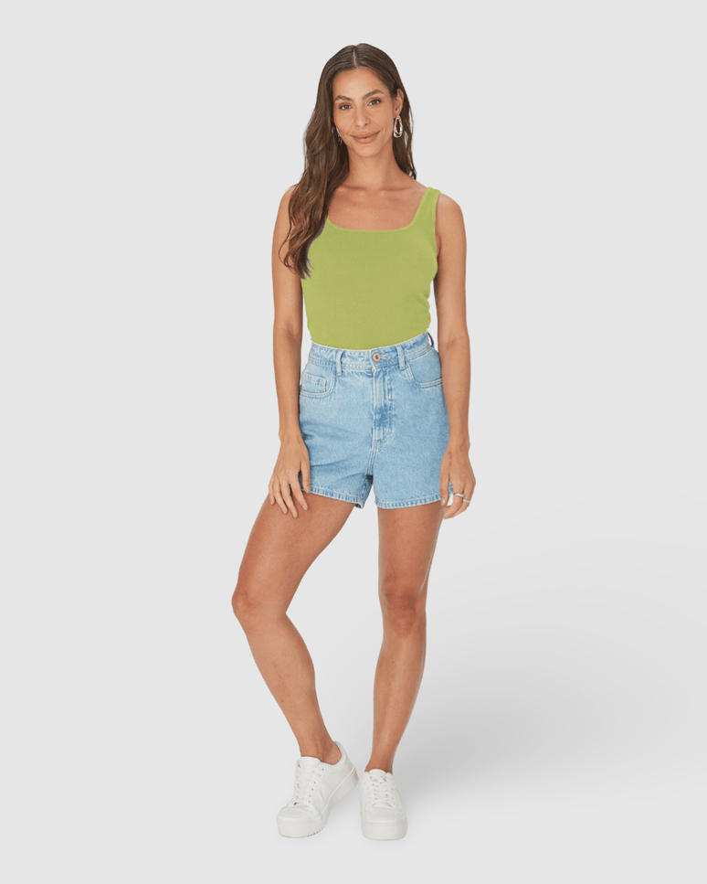 Regata Básica Feminina Alça Média Em Algodão