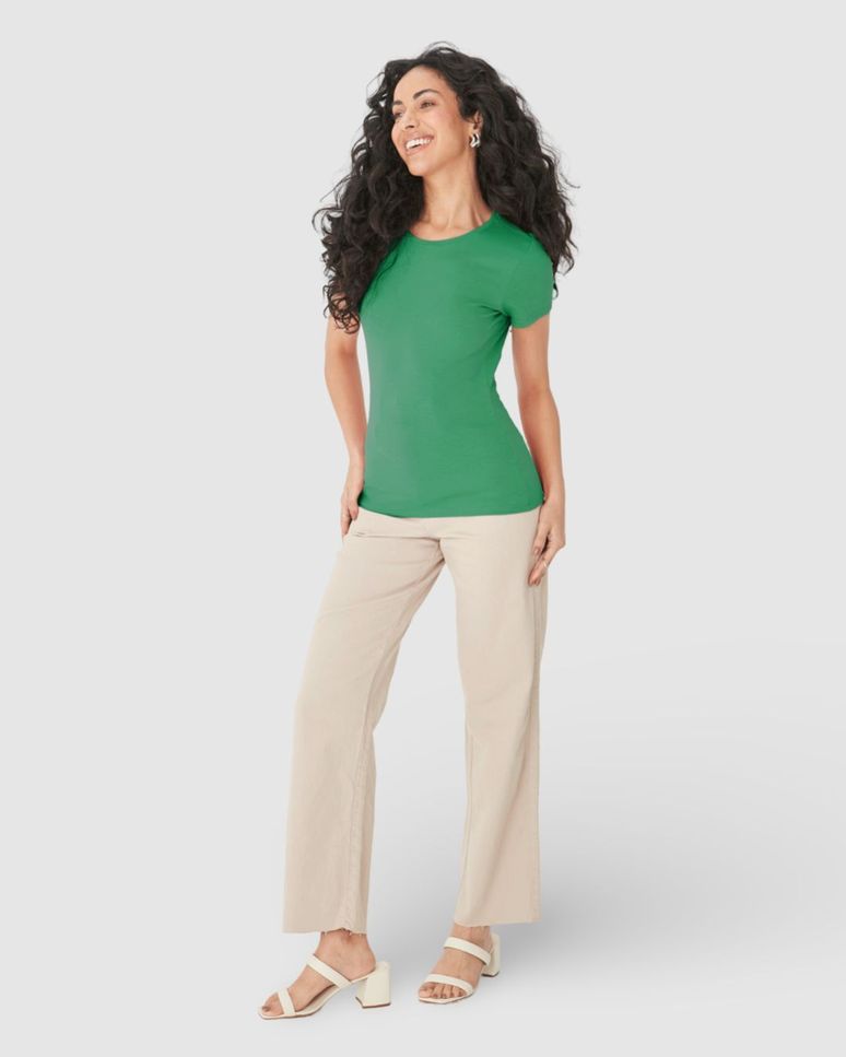 Blusa Básica Feminina Decote Redondo Em Algodão