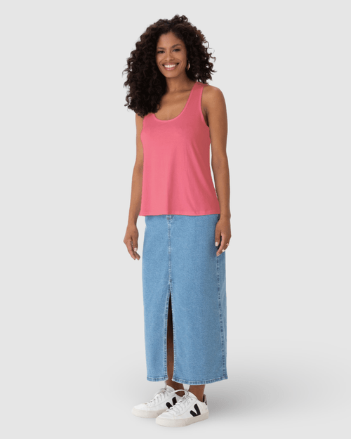Regata Básica Feminina Decote U Em Viscose Stretch