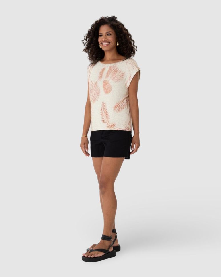 Blusa Feminina Decote Canoa Em Malha Viscolinho Stretch