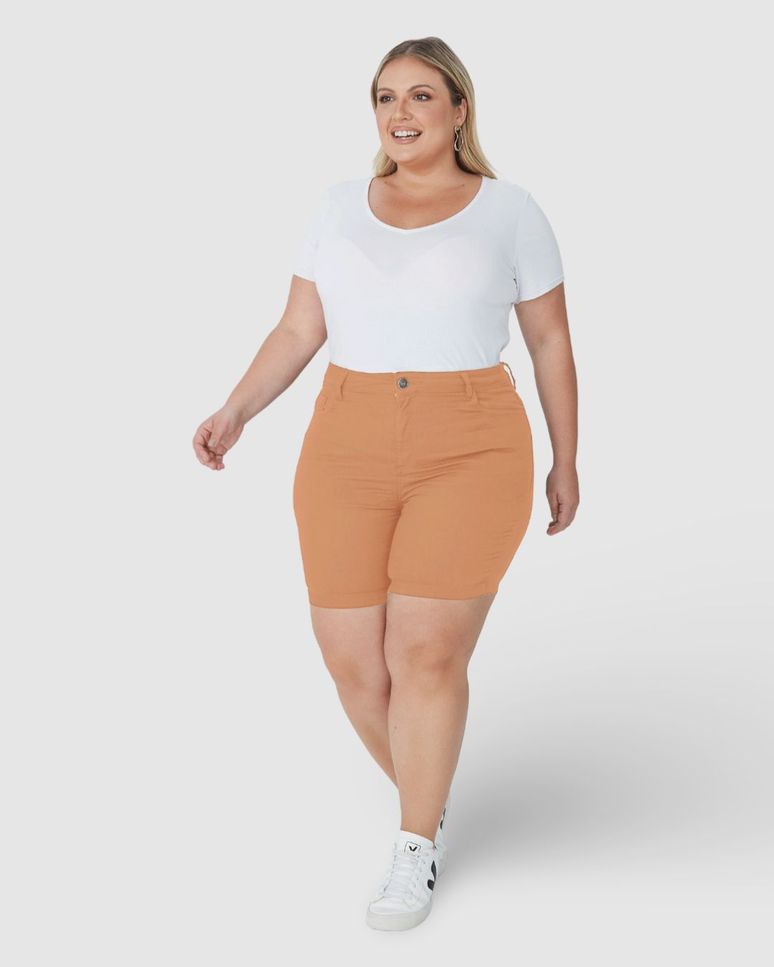 Bermuda Feminina Plus Size Comfort Cintura Média Em Sarja Com Elastano