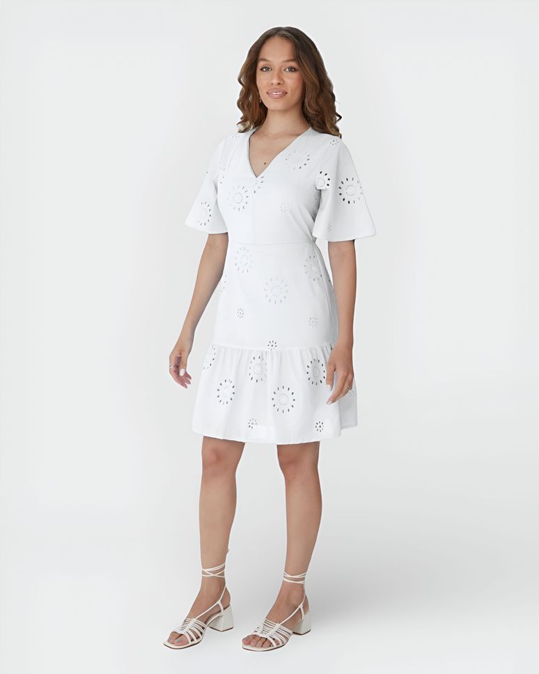 Vestido Feminino Manga Ampla Em Laise Algodão