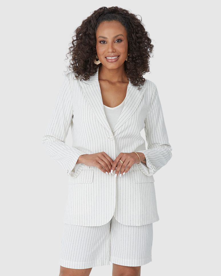 Blazer Feminino Com Bolso Frontal Em Viscolinho