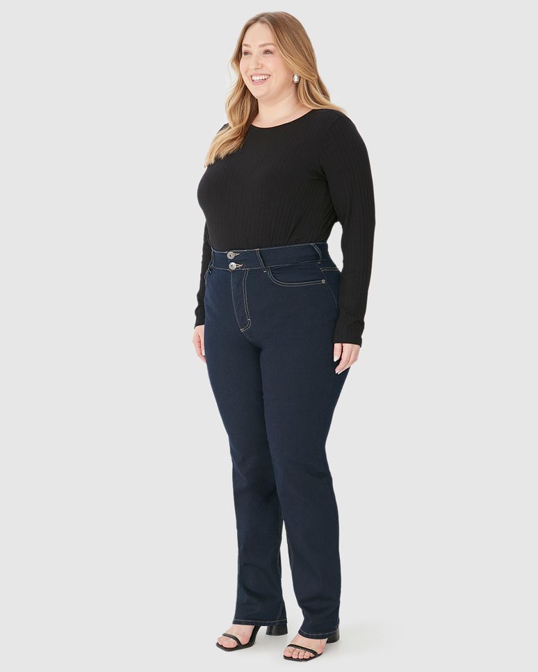 Calça Feminina Plus Size Reta Cintura Média Em Flex Jeans