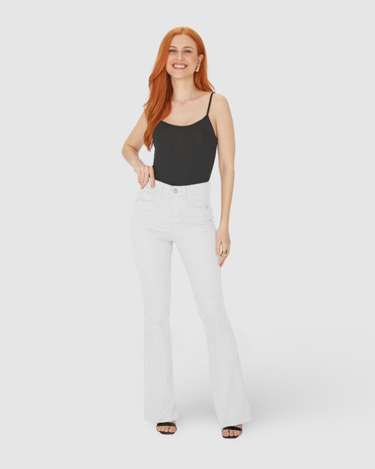 Calça Flare Feminina Cintura Alta Em Sarja Com Elastano