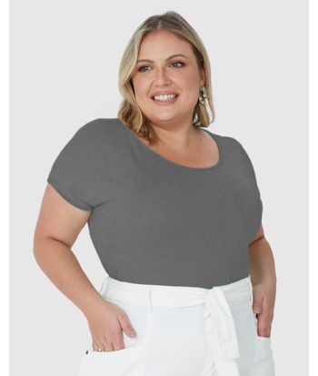 Blusa Básica Feminina Plus Size Decote Redondo Em Algodão