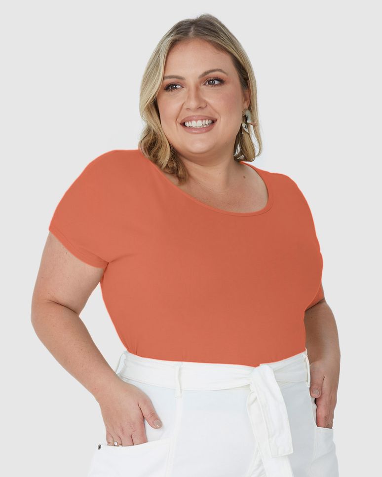 Blusa Básica Feminina Plus Size Decote Redondo Em Algodão